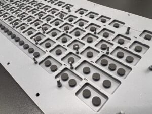 Carbon contacts on PCB for rubber keypad